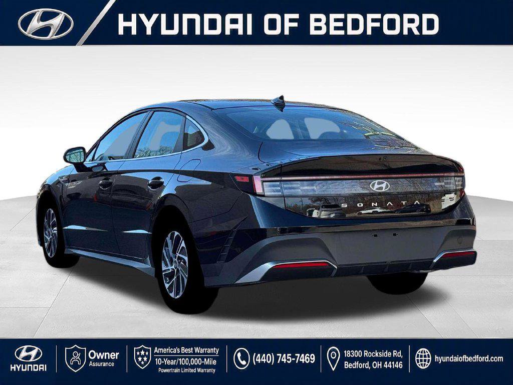 New 2026 Hyundai Sonata Blue FWD image 6