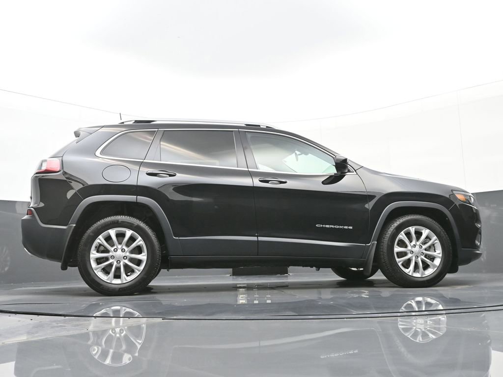 Used 2019 Jeep Cherokee Latitude w/ Popular Appearance Group FWD image 40