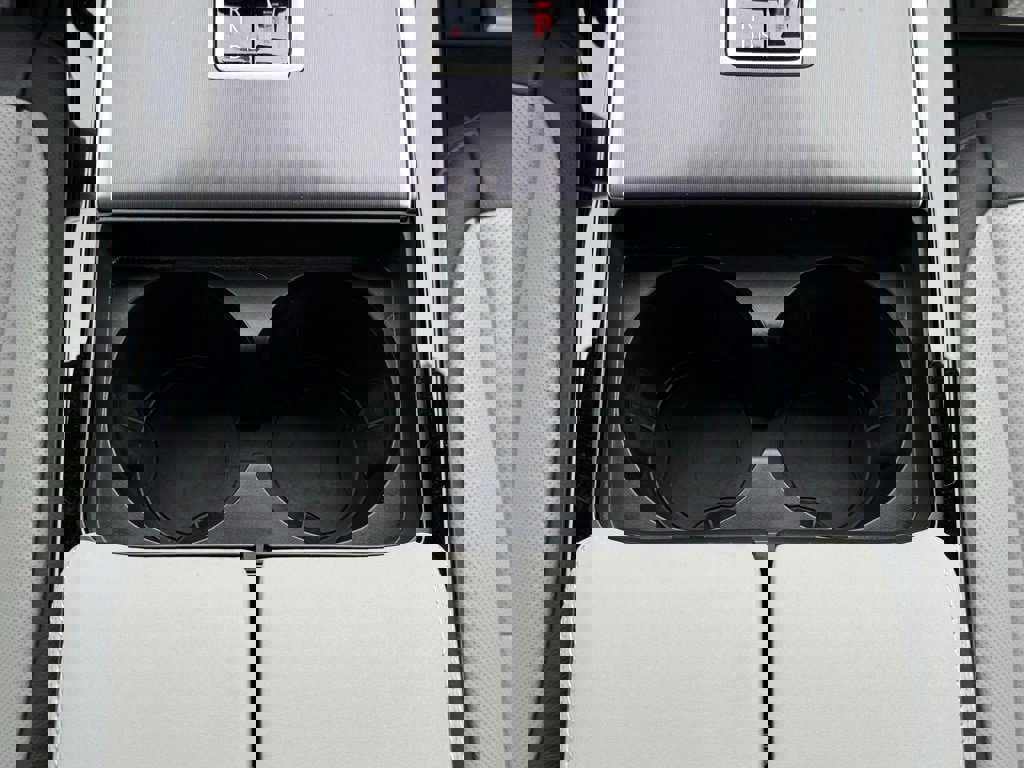 Certified 2026 Land Rover Range Rover Evoque Dynamic SE image 22