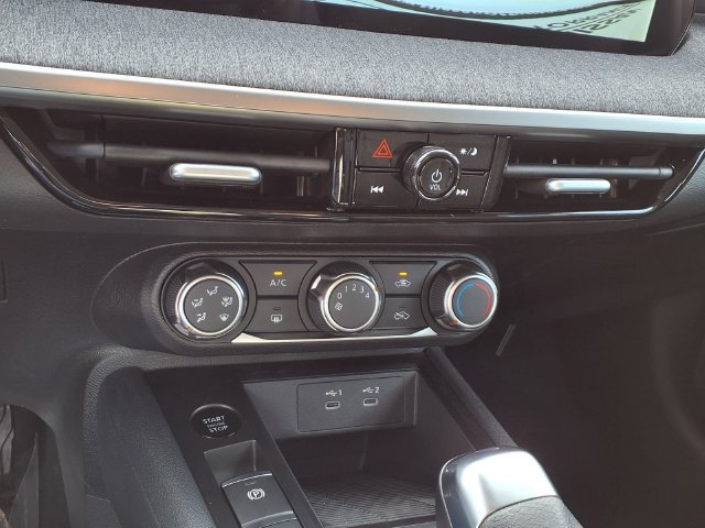 New 2026 Nissan Kicks S FWD image 16