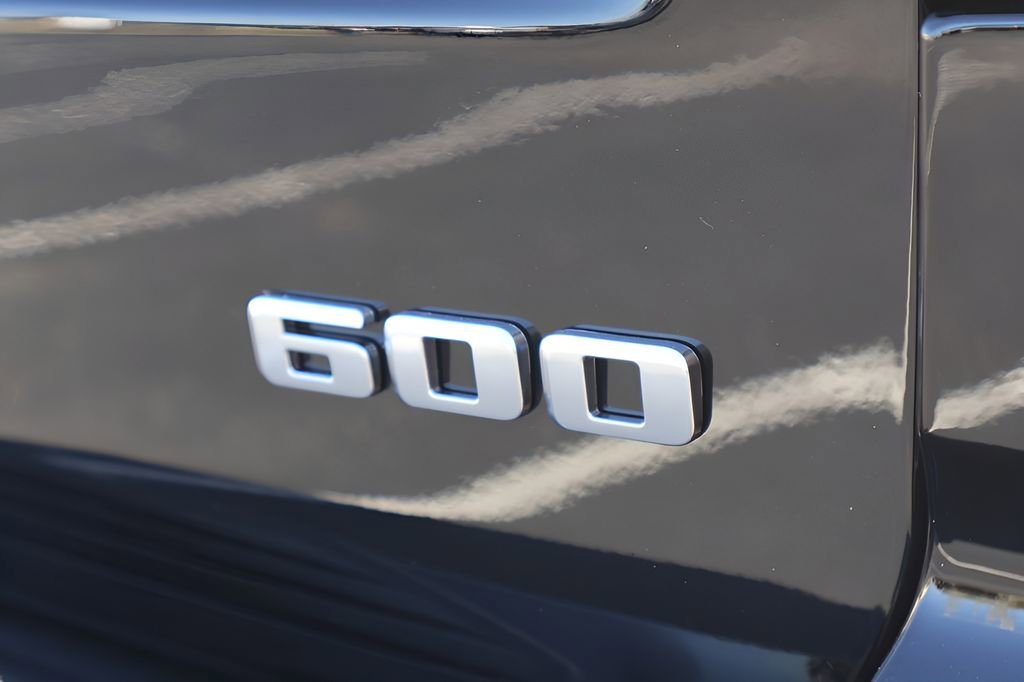New 2026 Cadillac Escalade Luxury AWD/4WD image 9