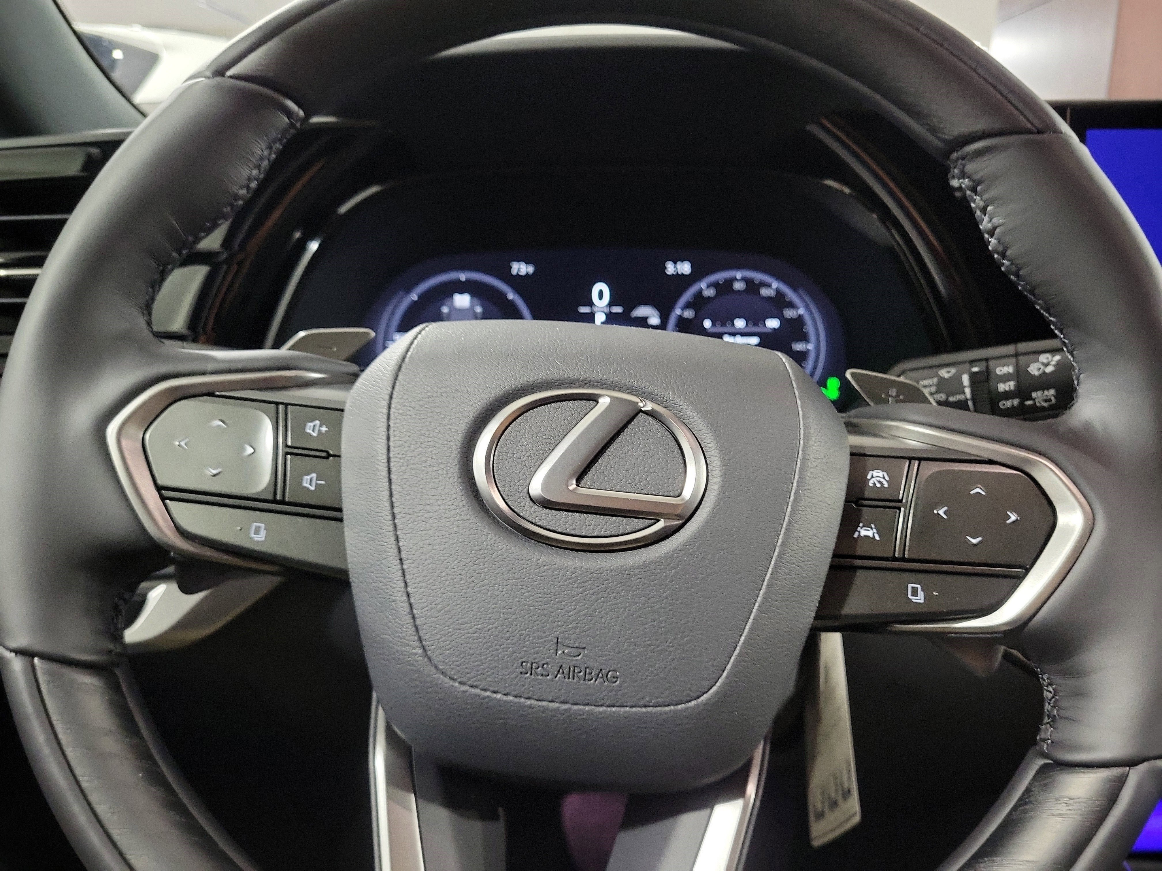 New 2025 Lexus RX 450h AWD w/ Luxury Package image 11