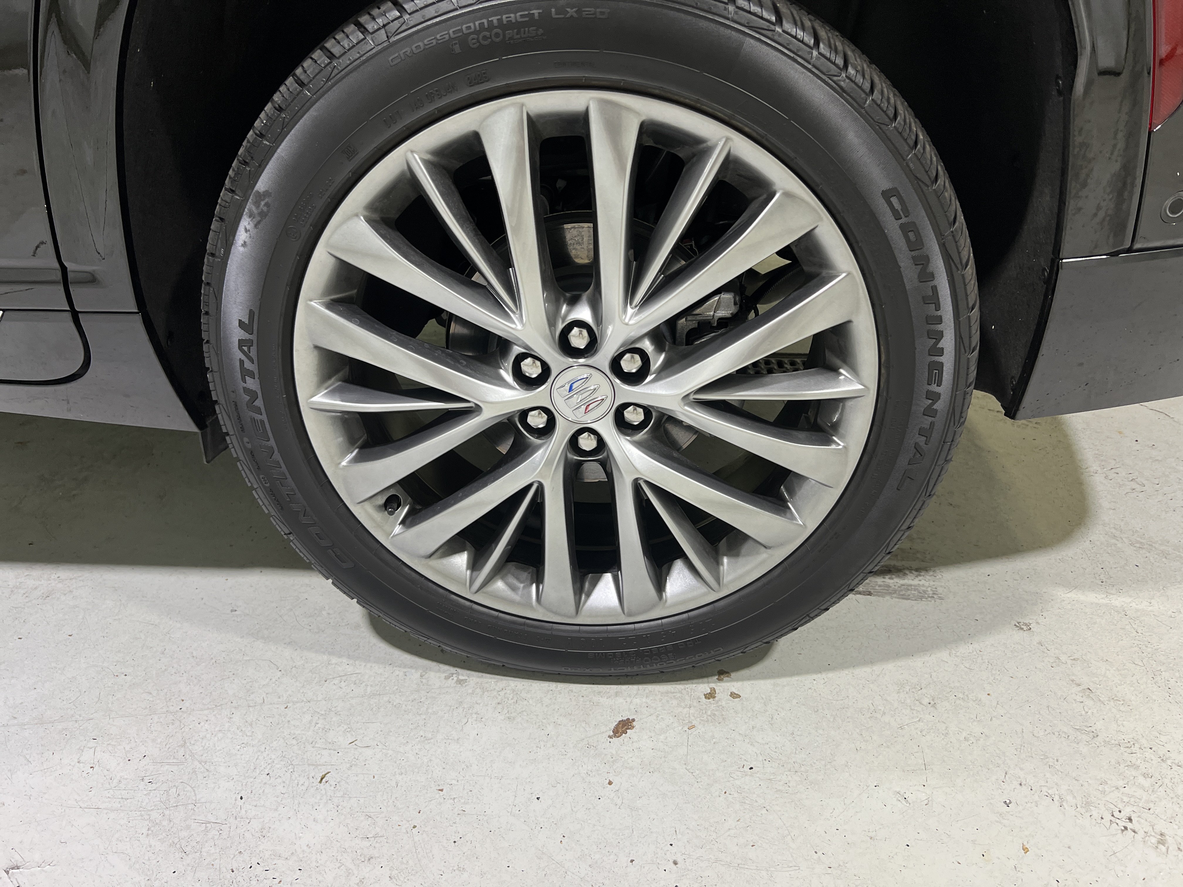 Certified 2026 Buick Enclave Avenir w/ Super Cruise Package AWD/4WD image 13