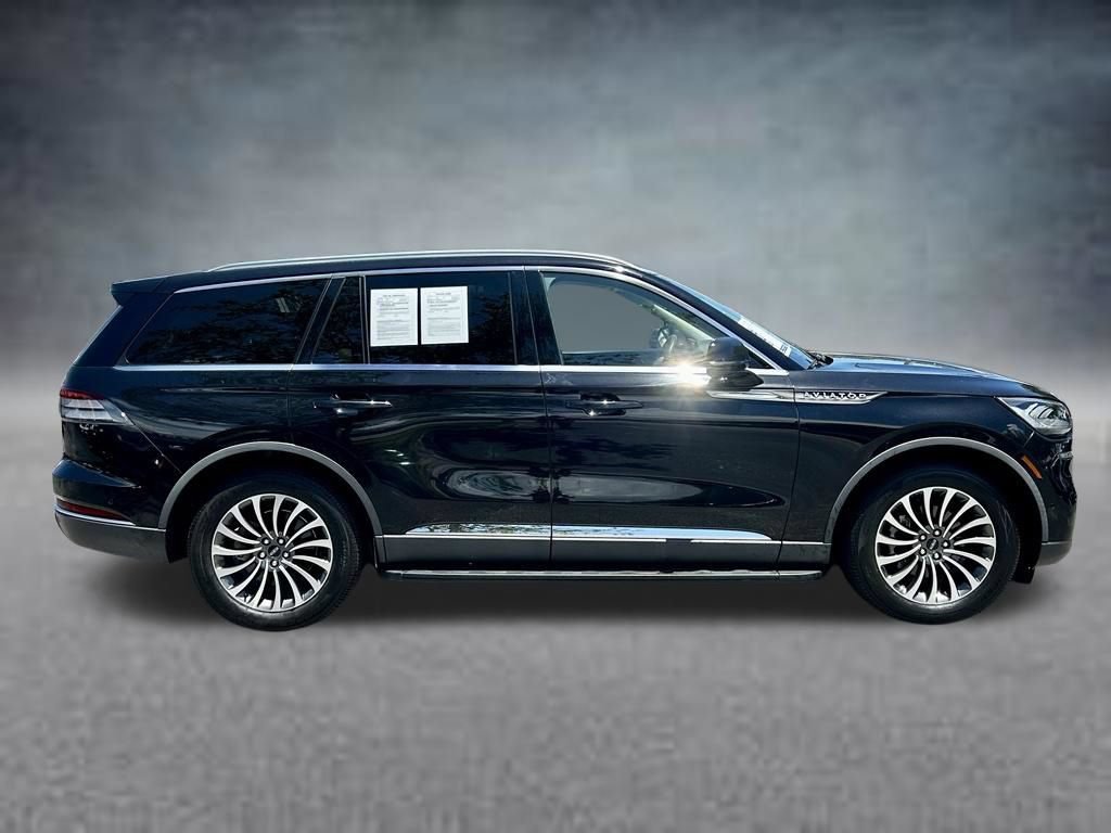 Used 2023 Lincoln Aviator Reserve w/ Equipment Group 201A AWD/4WD image 4