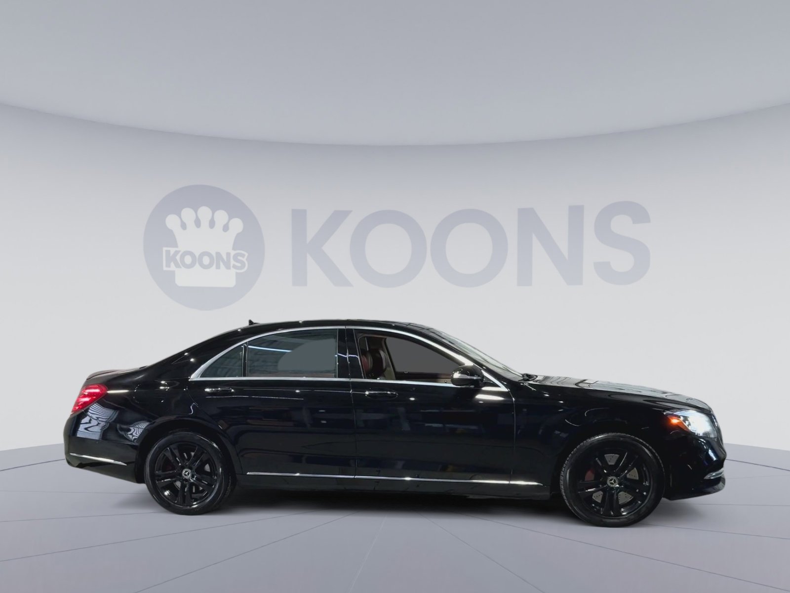 Used 2019 Mercedes-Benz S 560 4MATIC Sedan image 12