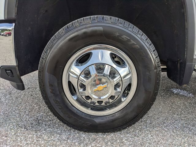 Used 2024 Chevrolet Silverado 3500 LT AWD/4WD image 10