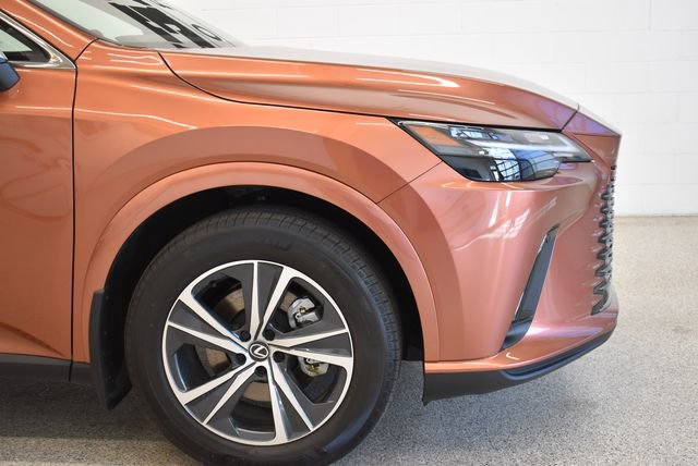 Used 2024 Lexus RX 350h w/ Accessory Package (Z1) AWD/4WD image 13