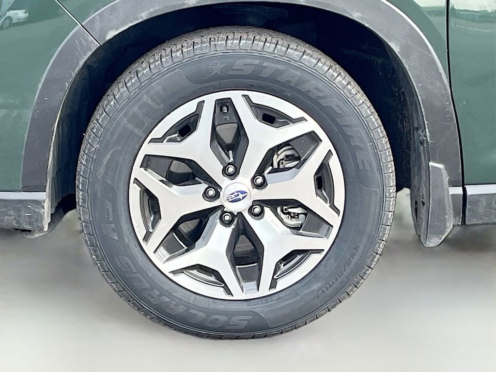 Used 2024 Subaru Forester Premium image 29