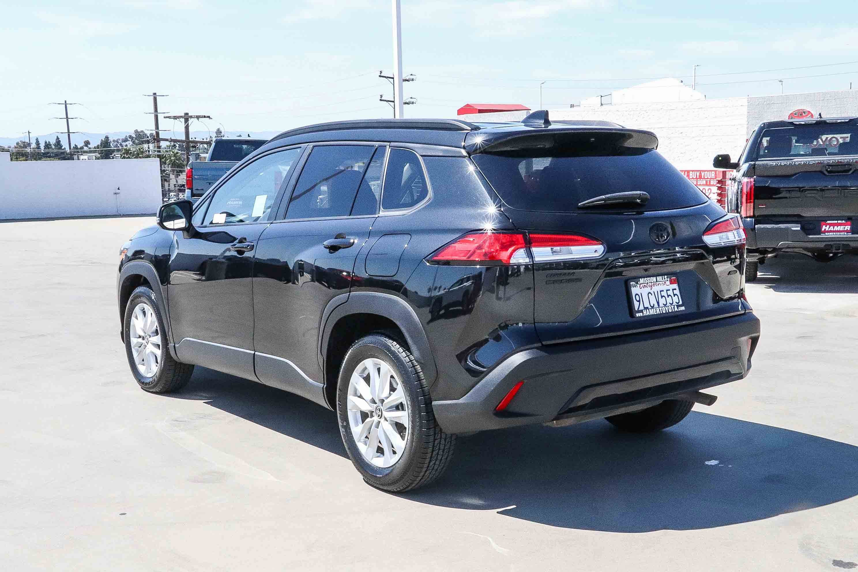 Certified 2024 Toyota Corolla Cross LE w/ Moonroof Package AWD/4WD image 5