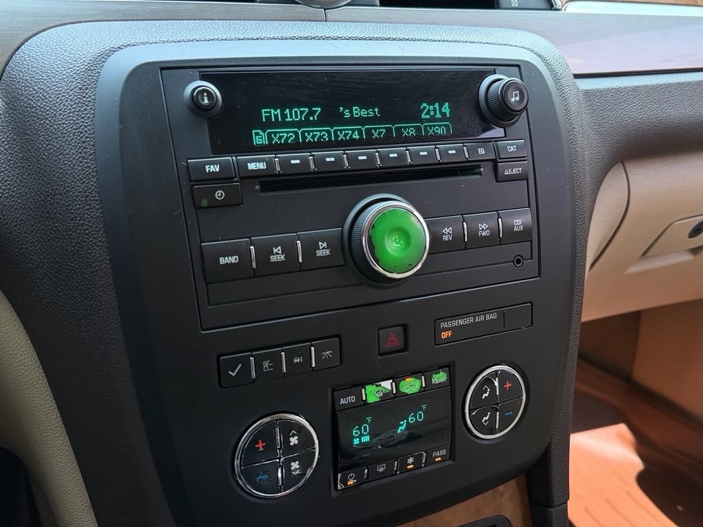 Used 2012 Buick Enclave Premium FWD image 27