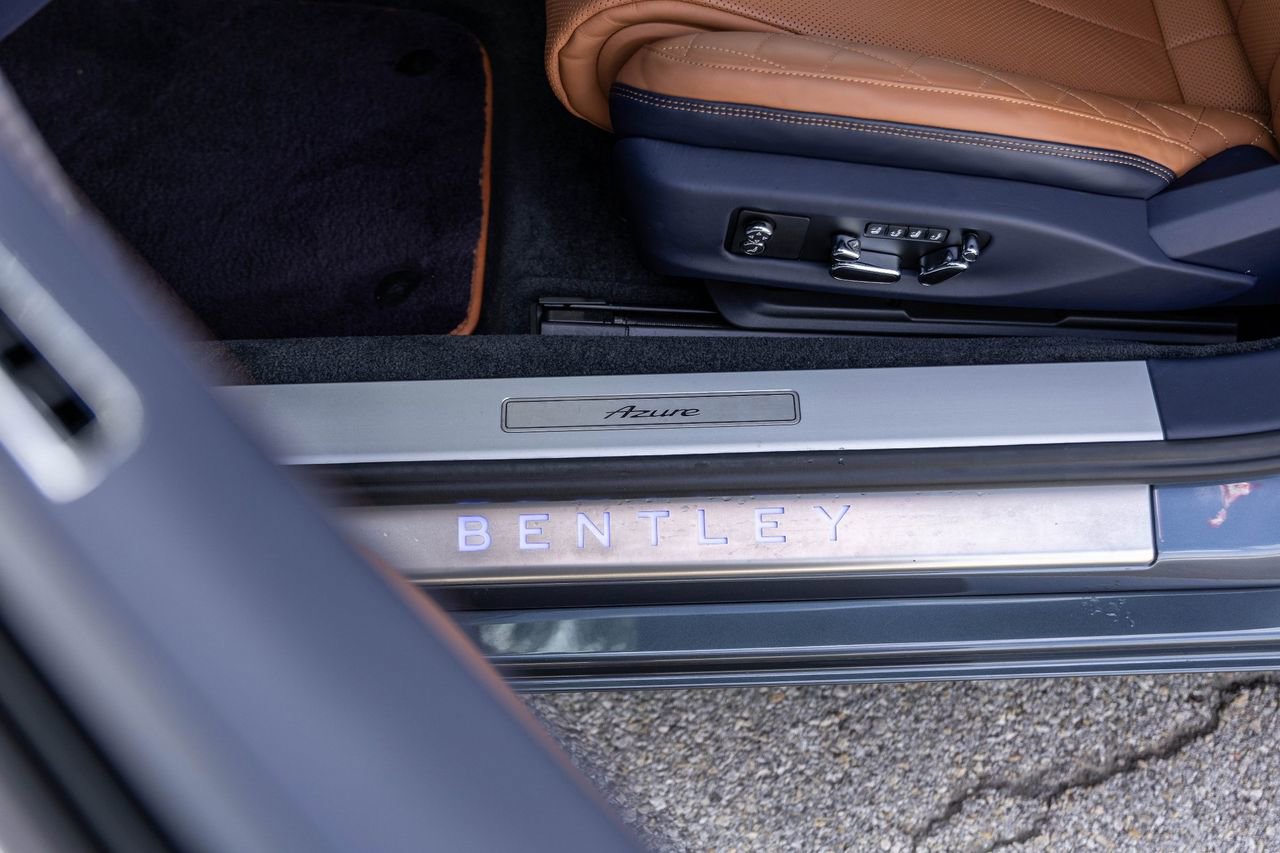 Used 2023 Bentley Continental GT Azure AWD/4WD image 24
