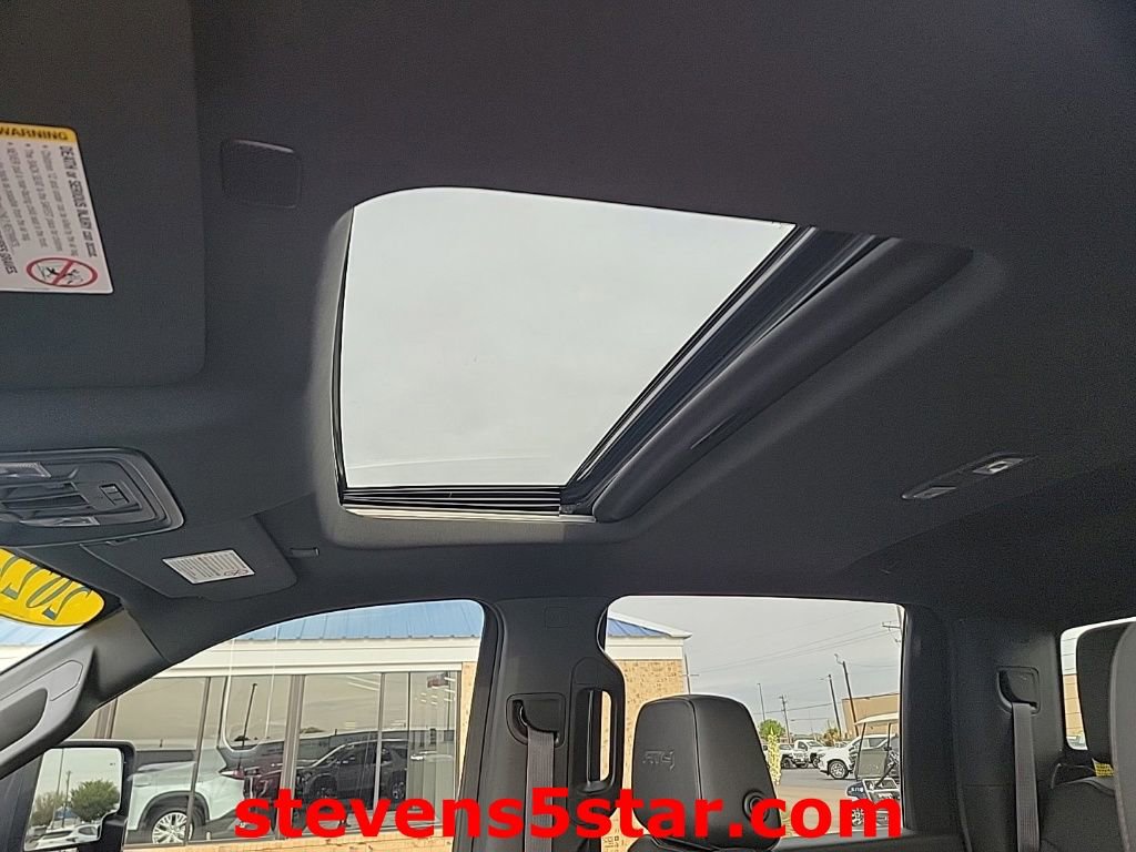 Used 2022 GMC Sierra 2500 AT4 w/ AT4 Preferred Package AWD/4WD image 22