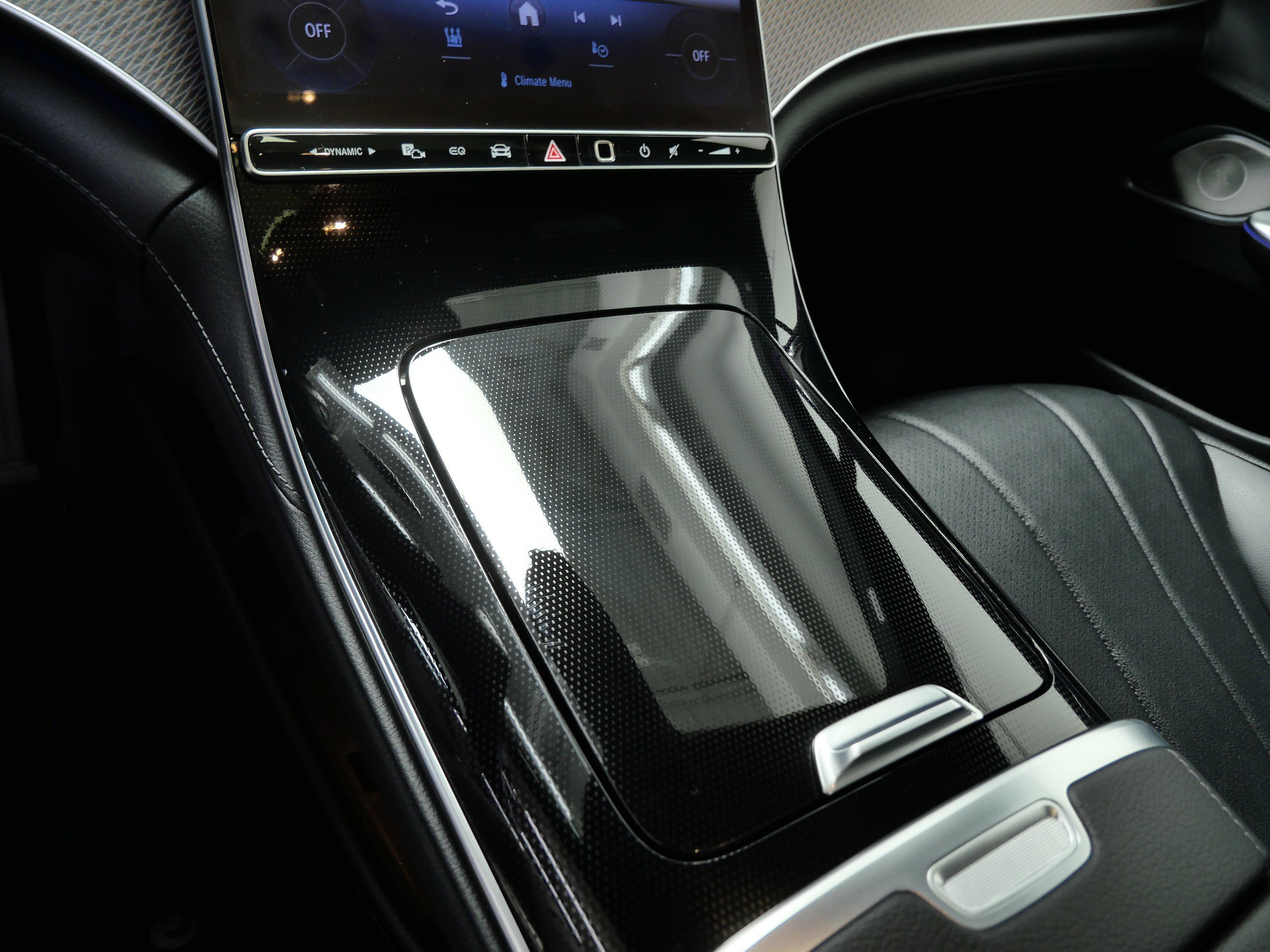 Certified 2023 Mercedes-Benz EQE 350+ 4MATIC Sedan image 21