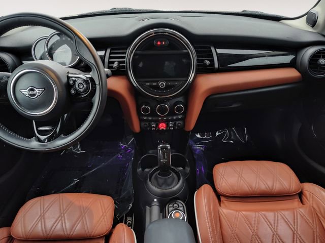 Used 2020 MINI Cooper 4-Door Hardtop FWD image 10