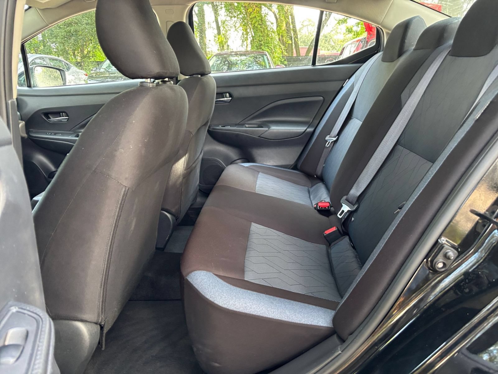 Used 2025 Nissan Versa SV FWD image 24