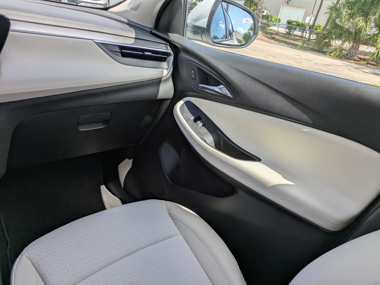 Used 2024 Buick Encore GX Preferred FWD image 15