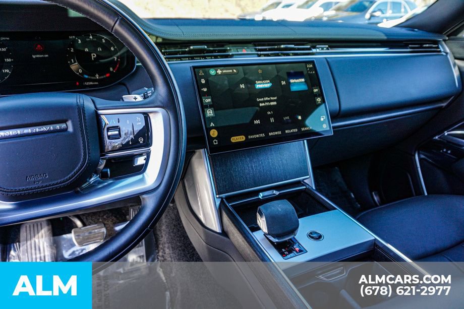 Used 2024 Land Rover Range Rover SE image 31