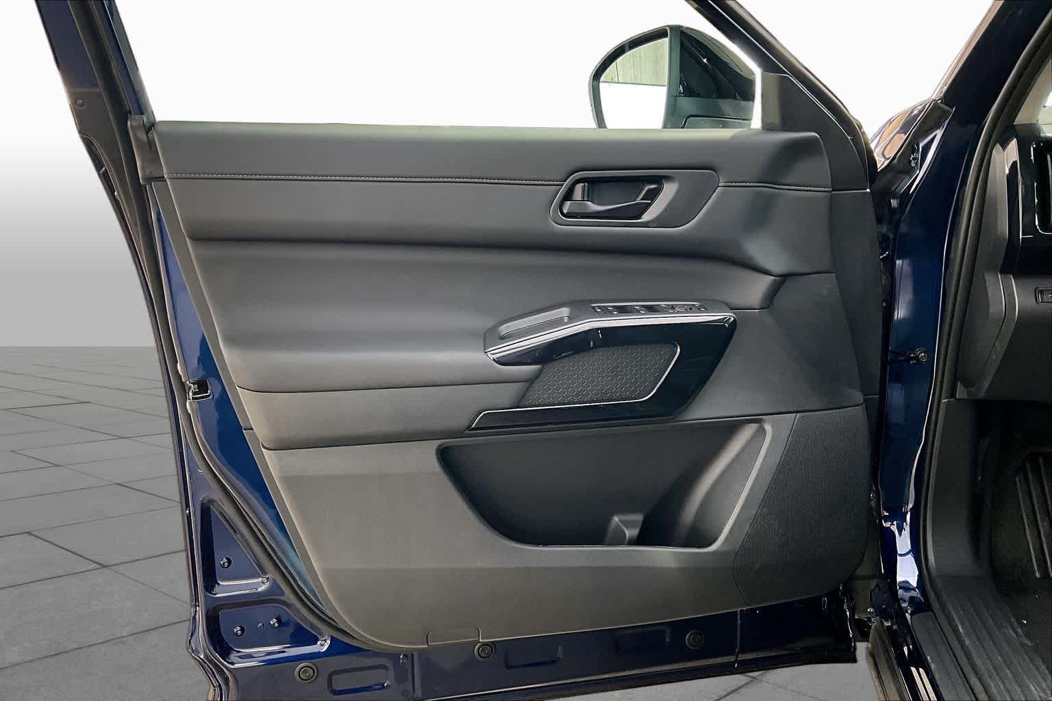 New 2026 Nissan Pathfinder SV AWD/4WD image 13