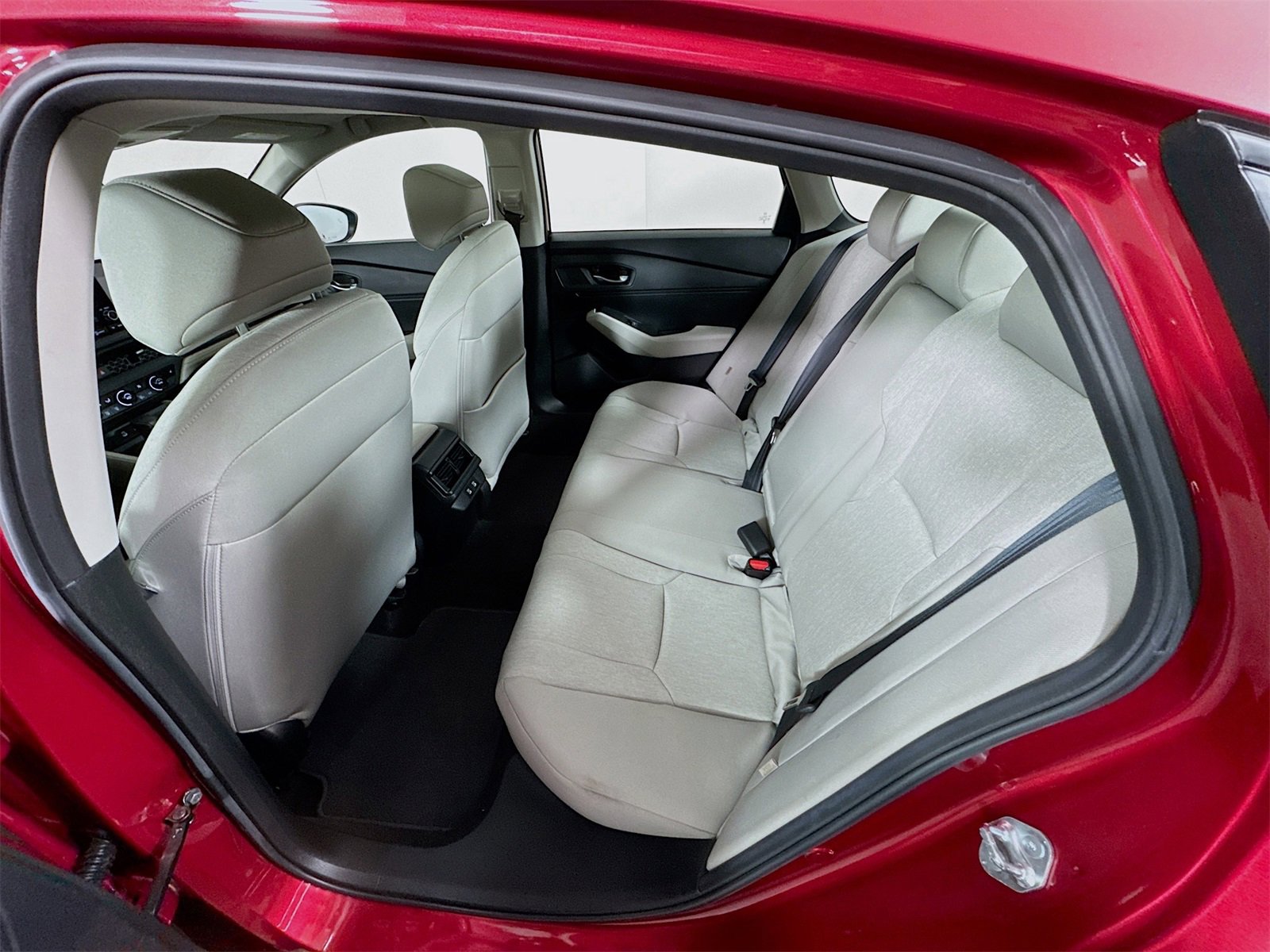 Used 2025 Honda Accord SE image 22