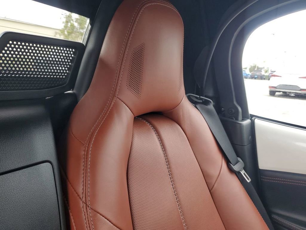 Used 2023 MAZDA MX-5 Miata Grand Touring image 6