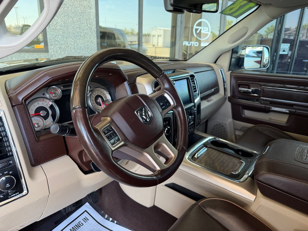 Used 2018 RAM 3500 Laramie Longhorn w/ Convenience Group AWD/4WD image 8