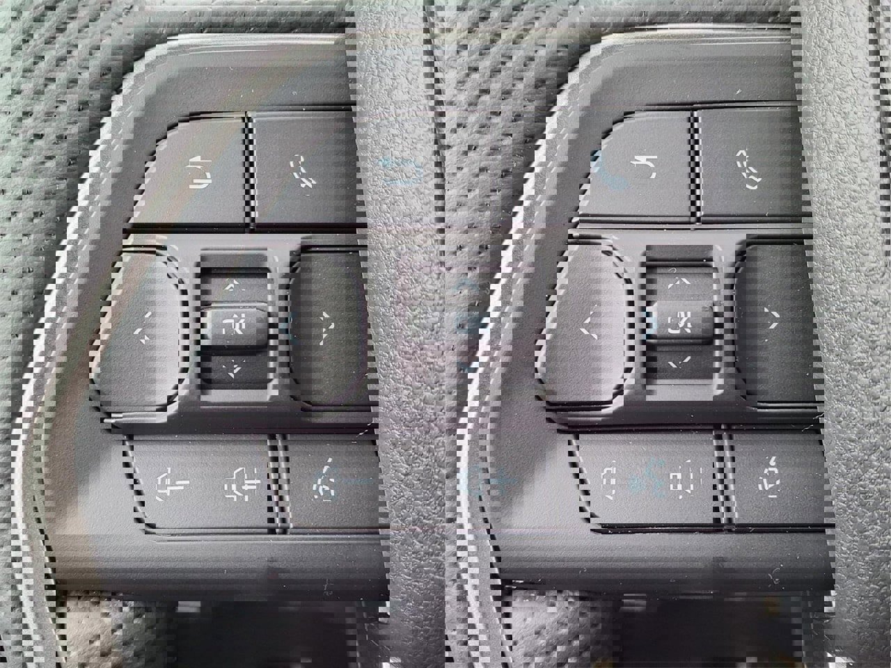 New 2026 Toyota Tundra Platinum w/ TRD Performance Package (TMS) image 19