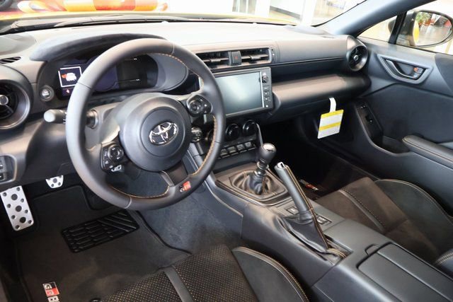 New 2026 Toyota GR86 YUZU Limited image 14