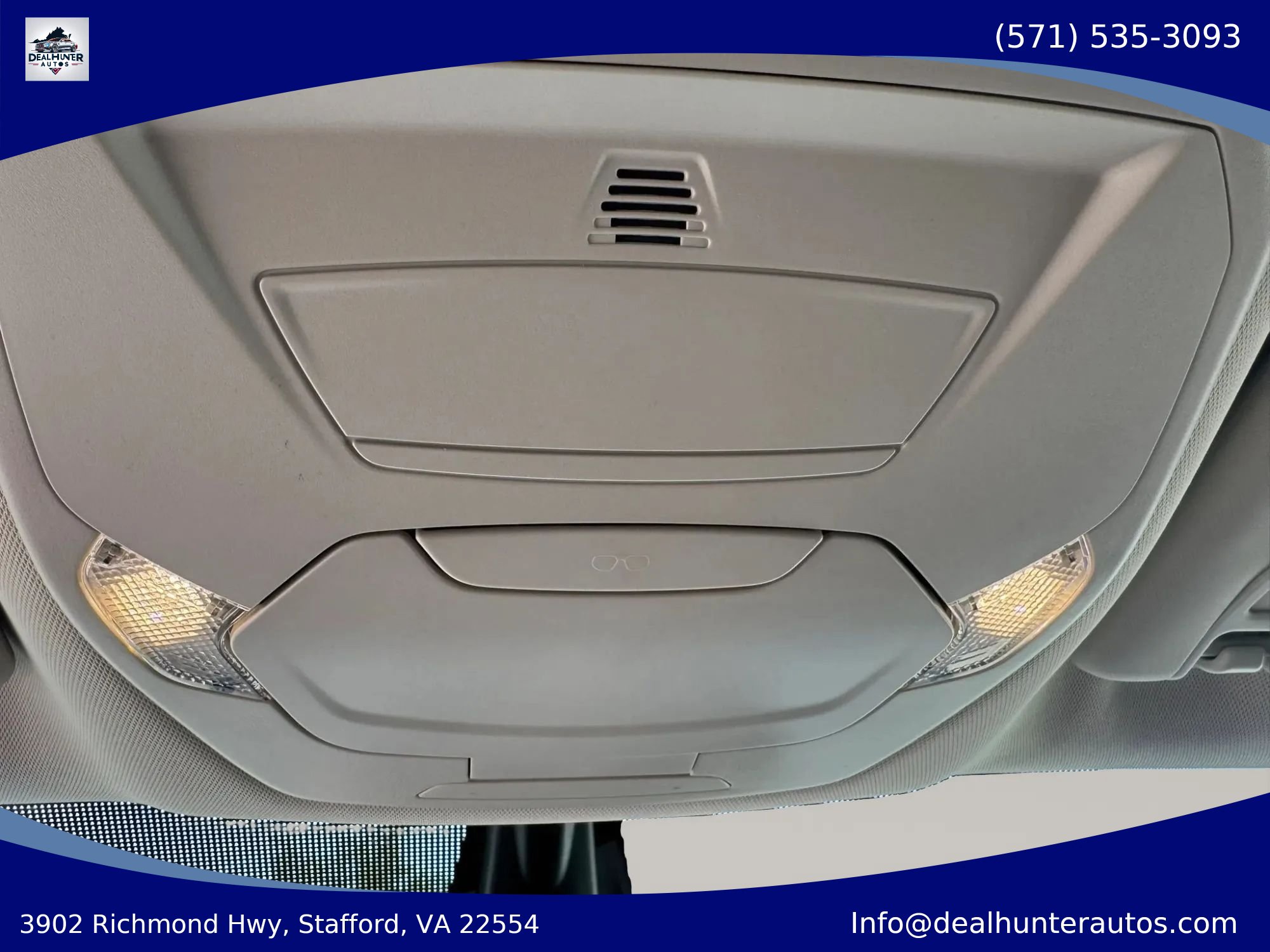 Used 2017 Ford Escape Titanium AWD/4WD image 27