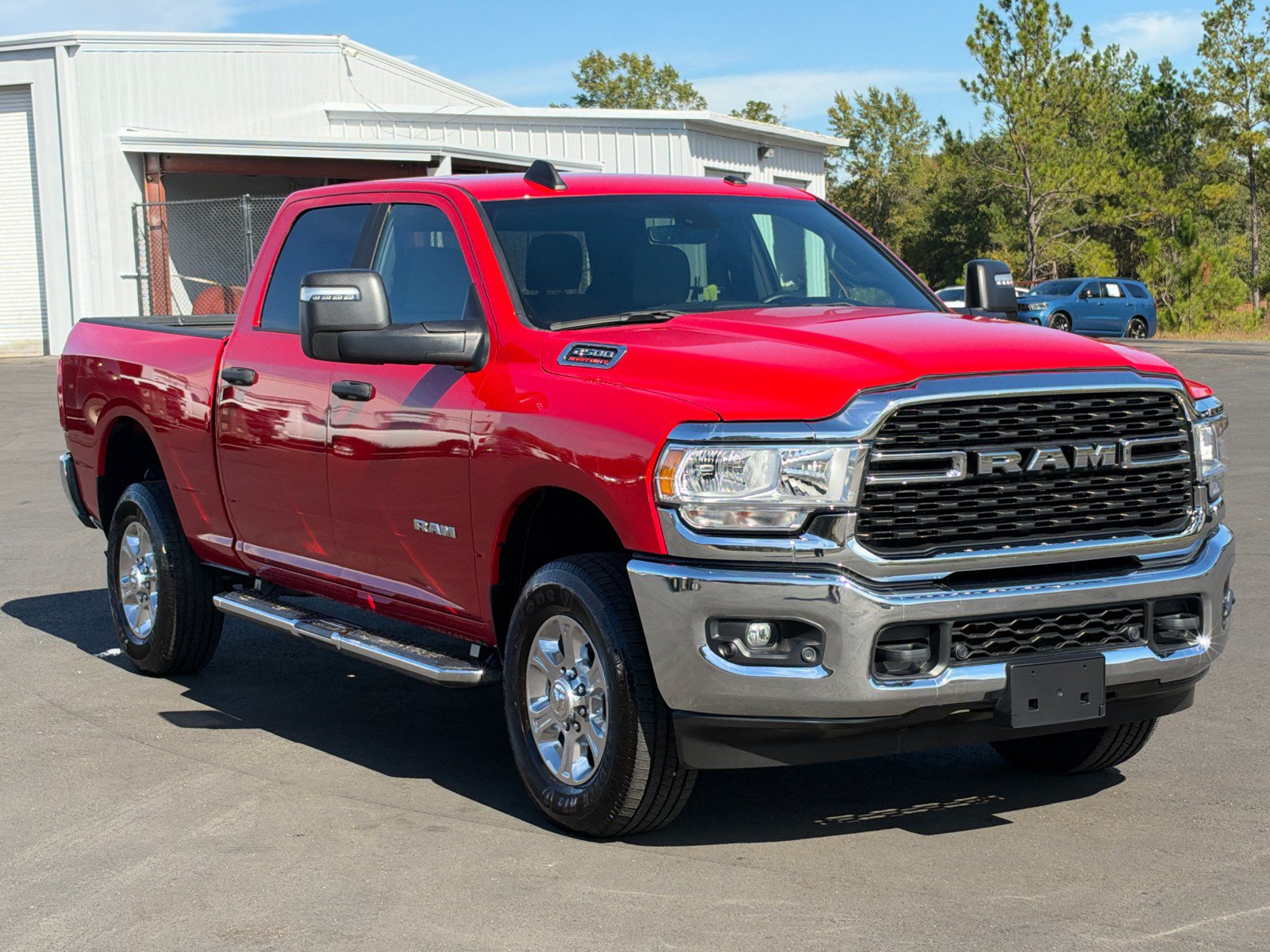 Used 2024 RAM 2500 Big Horn w/ Level 2 Equipment Group AWD/4WD image 3
