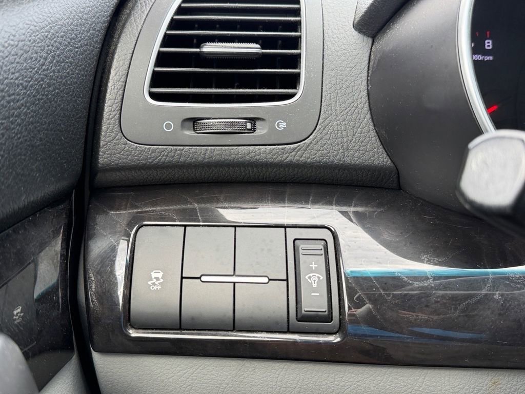 Used 2015 Kia Sorento LX image 22