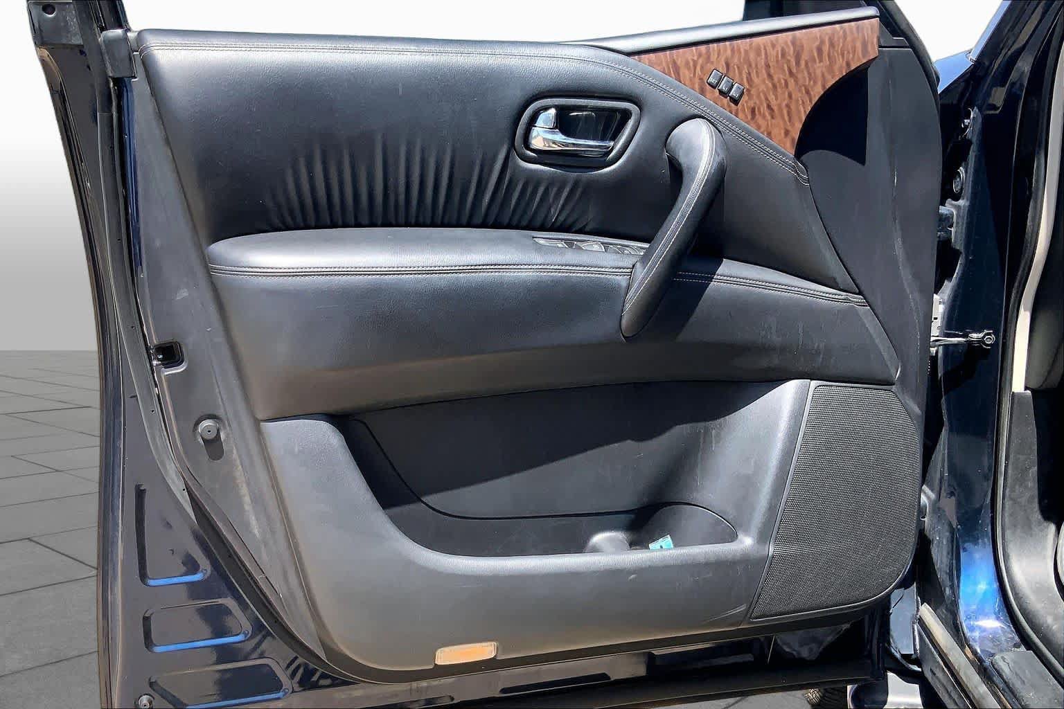 Used 2020 Nissan Armada SL w/ Premium Package RWD image 22
