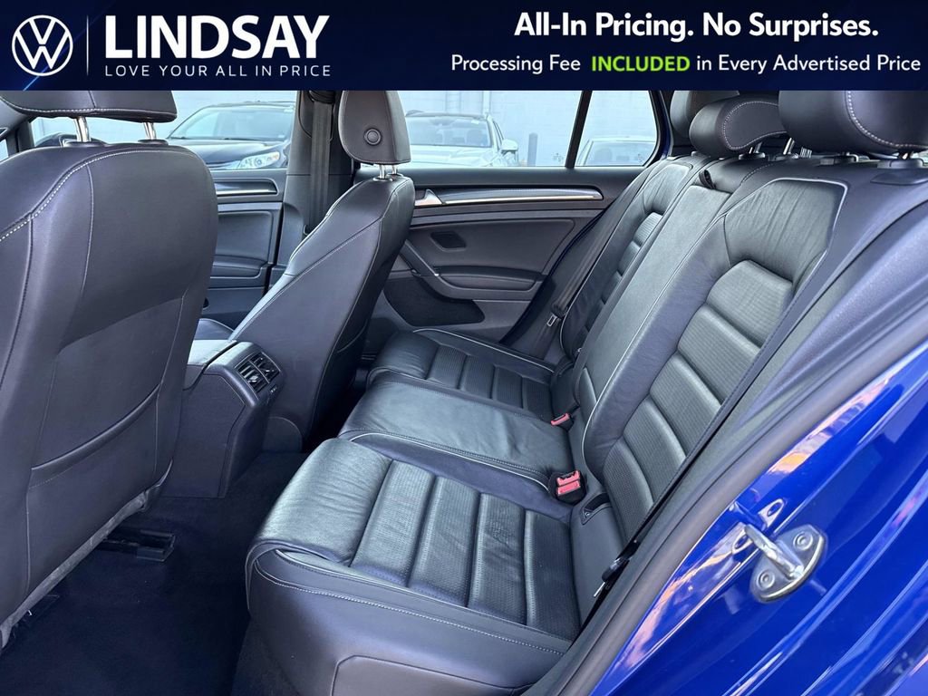 Used 2019 Volkswagen Golf R 4-Door image 11