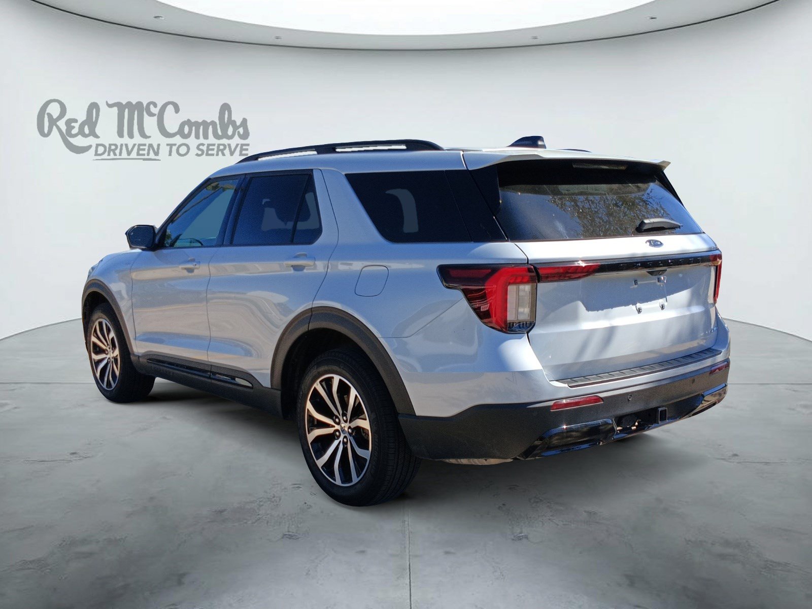 Used 2026 Ford Explorer ST-Line AWD/4WD image 7