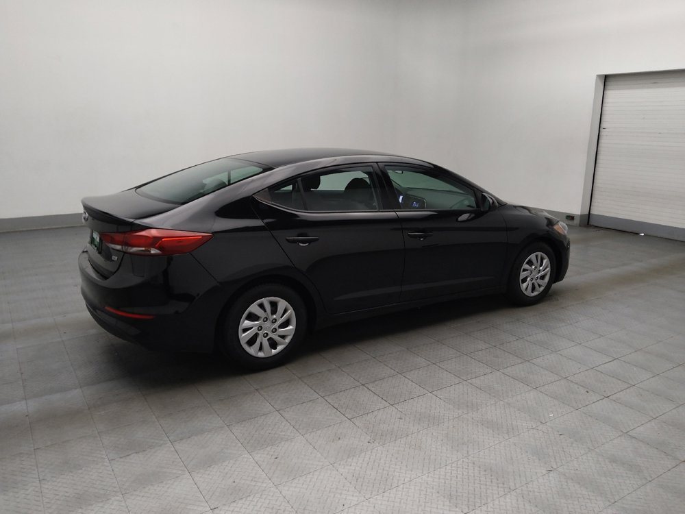 Used 2018 Hyundai Elantra SE w/ Cargo Package image 10
