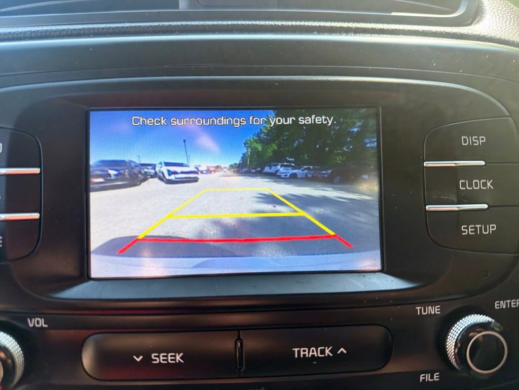Used 2019 Kia Soul FWD image 17