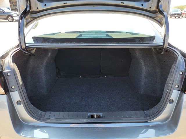 Used 2025 Nissan Versa SV FWD image 23