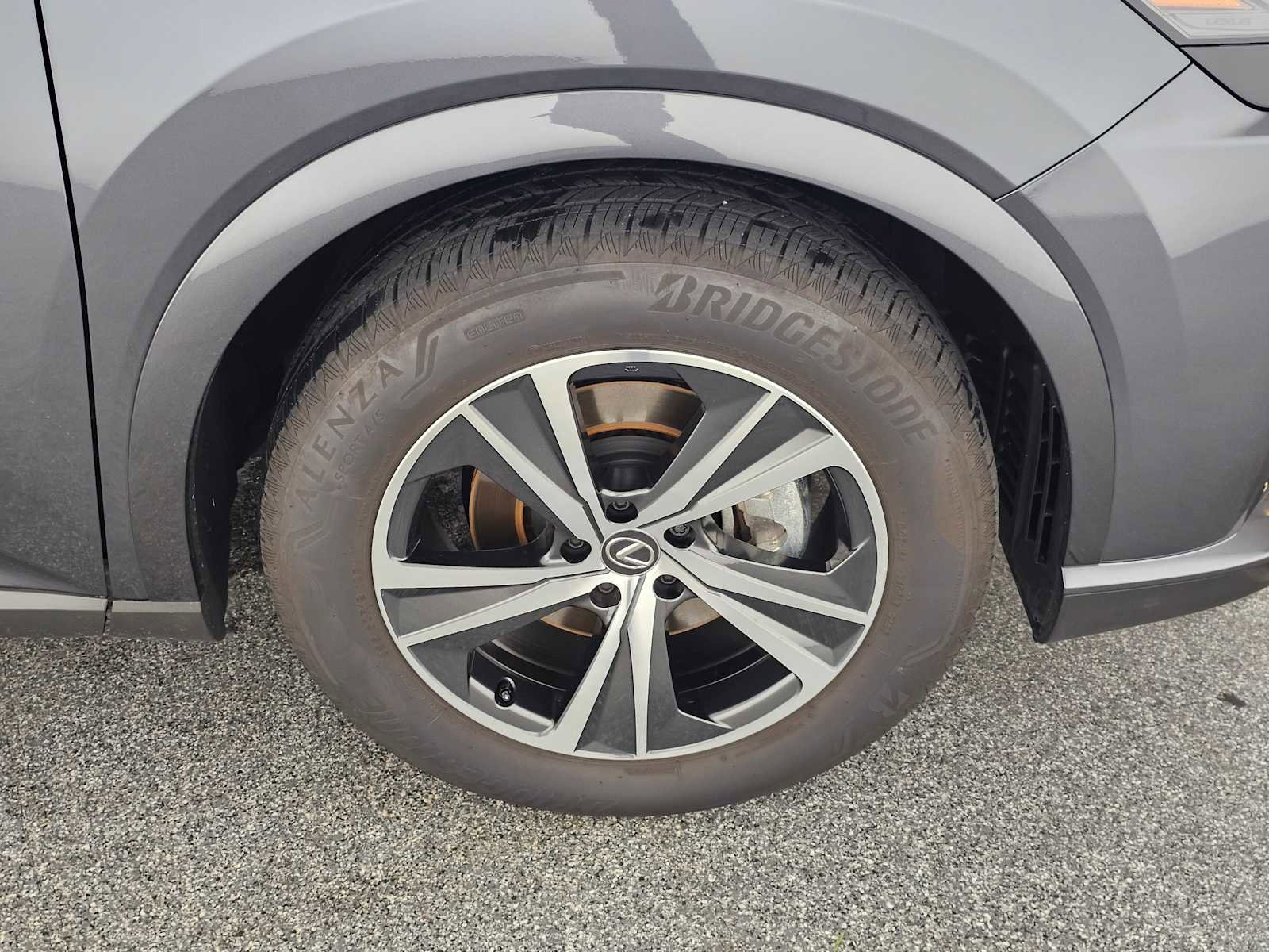 Certified 2025 Lexus RX 350 Premium w/ Accessory Package (Z1) image 9