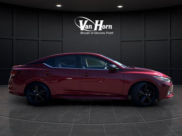 Used 2021 Nissan Sentra SR w/ SR Premium Package image 2