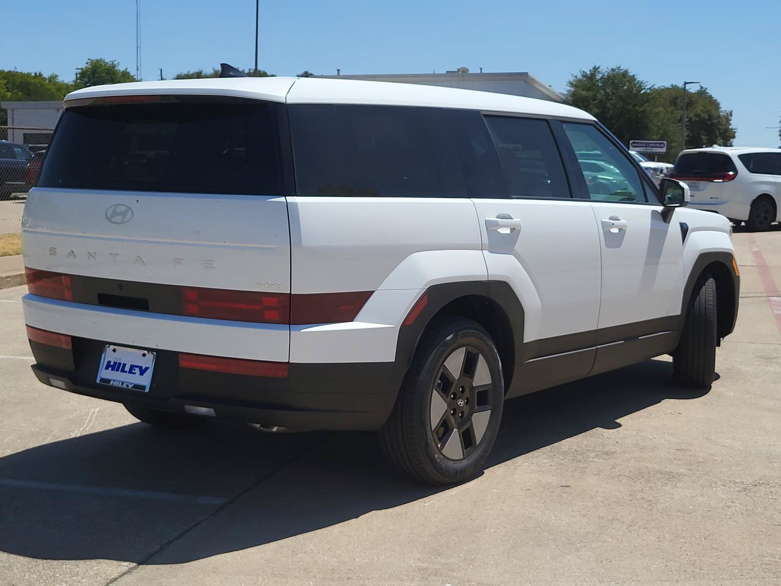 New 2027 Hyundai Santa Fe SE FWD image 5