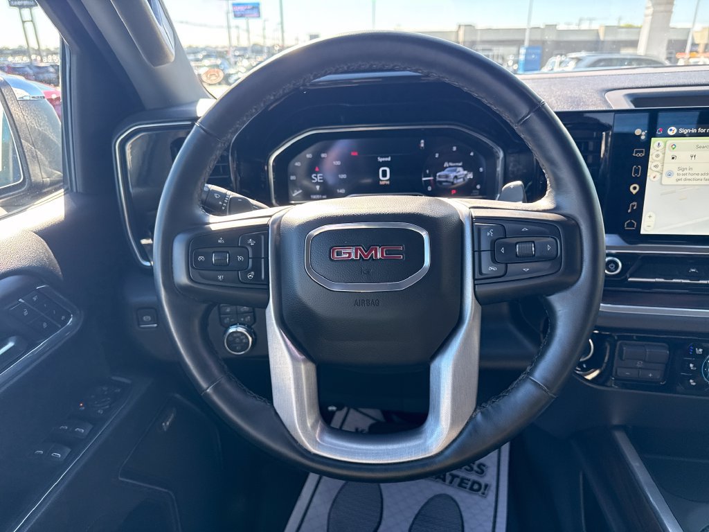 Used 2025 GMC Sierra 1500 SLT w/ SLT Premium Package AWD/4WD image 18