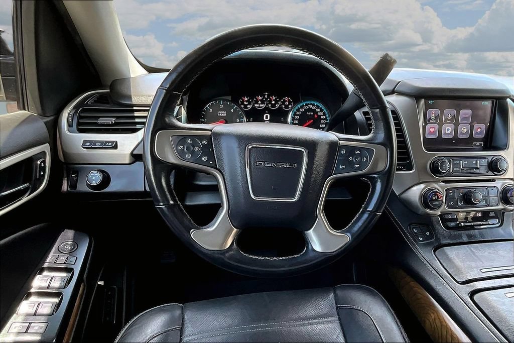 Used 2019 GMC Yukon XL Denali RWD image 8