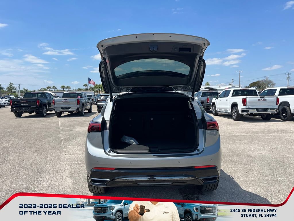 New 2026 Buick Envision Sport Touring image 16