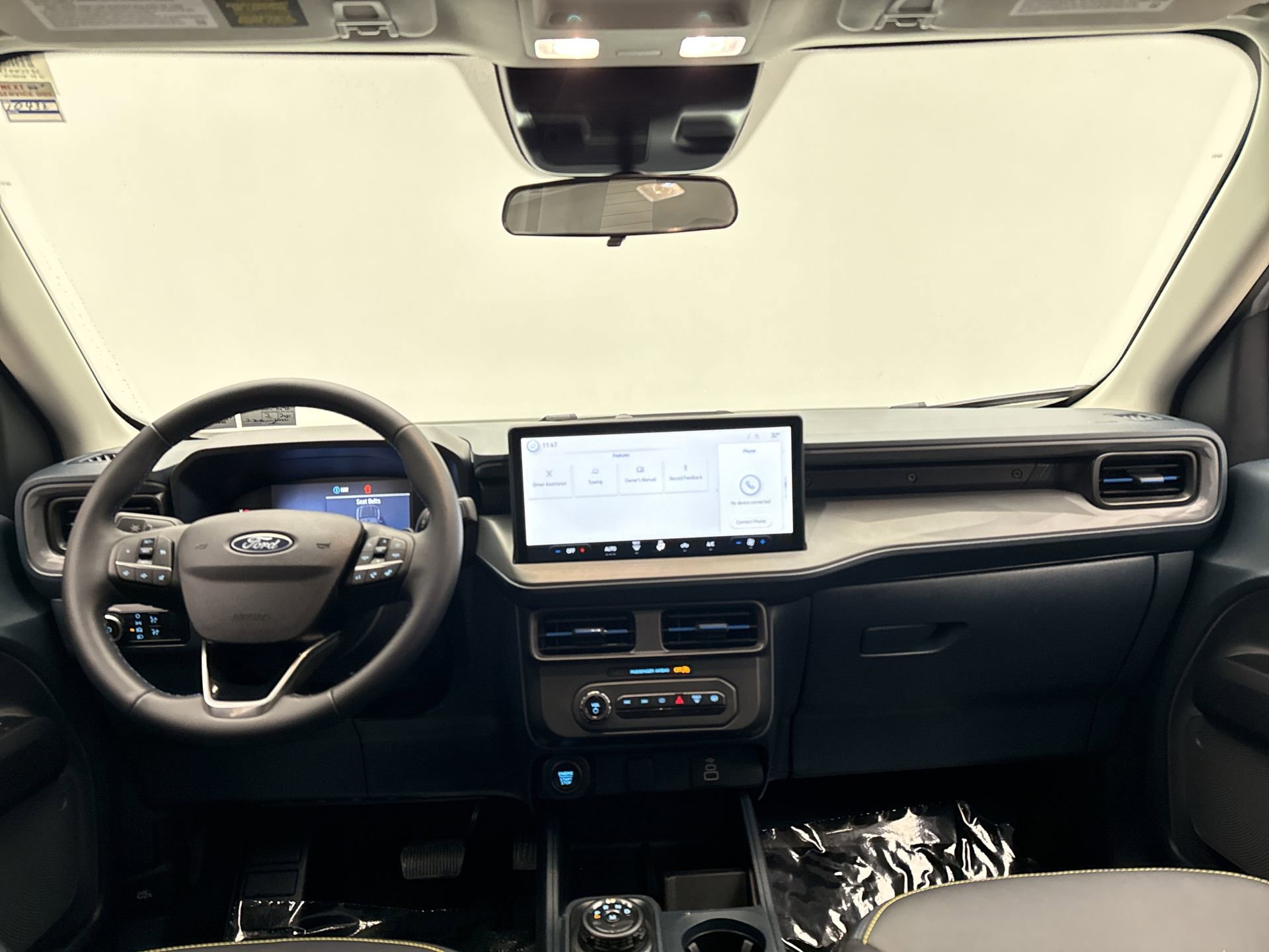 Used 2025 Ford Maverick Lobo image 14