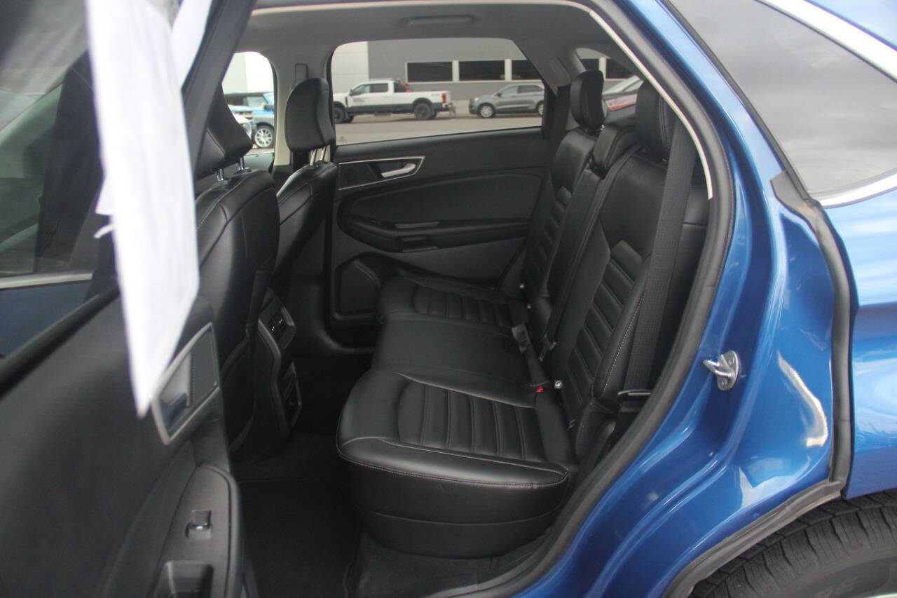 Certified 2024 Ford Edge SEL image 13