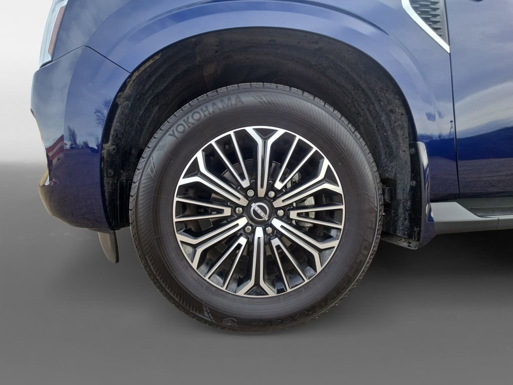 Used 2025 Nissan Armada Platinum image 16