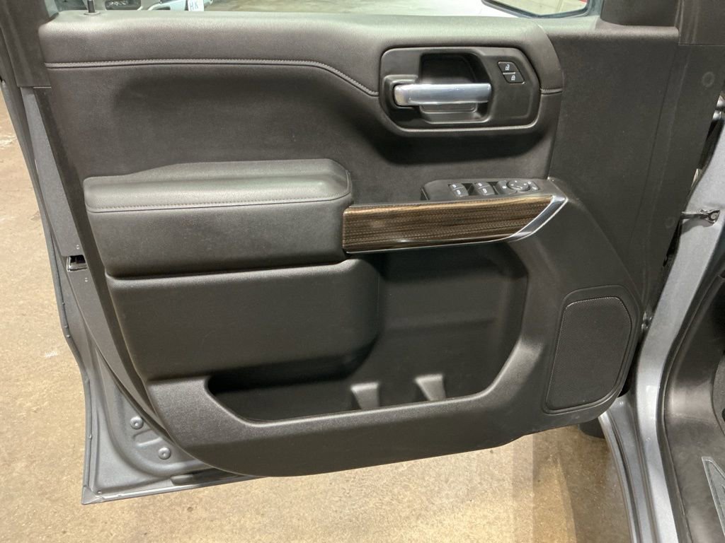 Used 2020 Chevrolet Silverado 1500 LT w/ All-Star Edition image 10