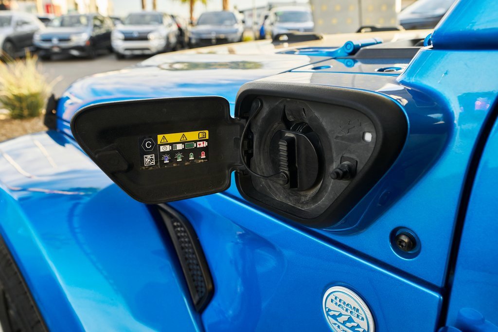 Used 2022 Jeep Wrangler Unlimited Sahara image 7