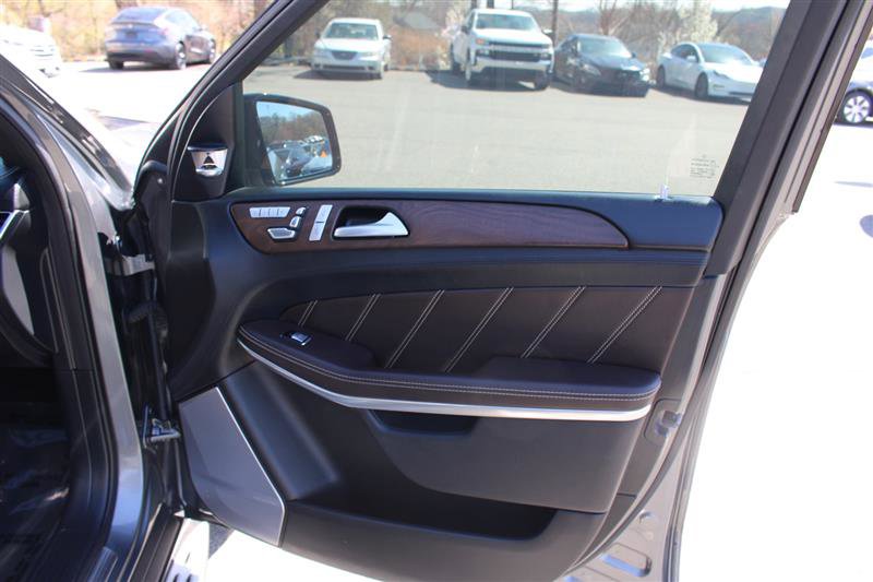 Used 2018 Mercedes-Benz GLS 63 AMG 4MATIC image 17