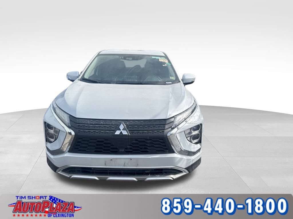 Used 2024 Mitsubishi Eclipse Cross SE image 2