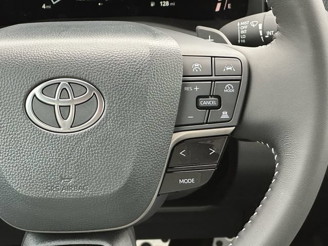 Used 2026 Toyota Camry SE w/ Convenience Package FWD image 13